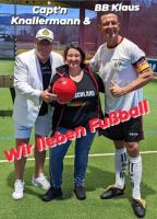 Wir lieben Fußball – der Song zur EM von Capt’n Knallermann und BB Klaus